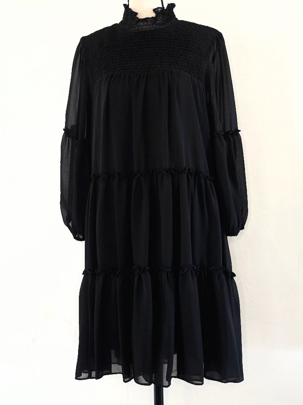 Maison Tara Black Chiffon Tiered Mini Dress Smocked Mock Neck Size 10